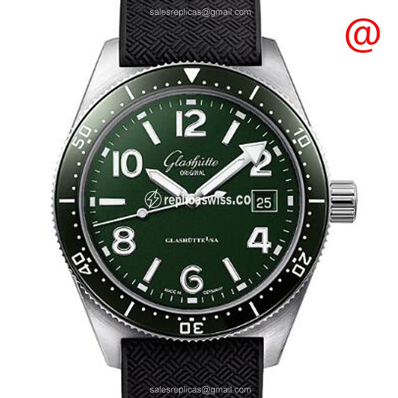Glashutte 1-39-11-13-83-33 SPEZIALIST Automatic Stainless Steel