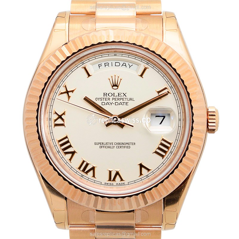 Rolex 218235IVORYRN DAY-DATE Automatic 18kt Rose Gold