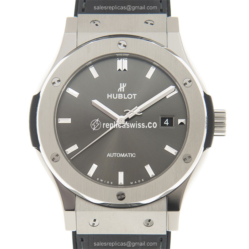 Hublot 542.NX.7071.LR CLASSIC FUSION Automatic Titanium