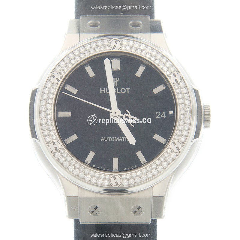 Hublot 565.NX.1171.LR.1104 CLASSIC FUSION Automatic Titanium