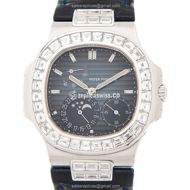 Patek Philippe 5724G-001 NAUTILUS Automatic 18kt White Gold & Diamond
