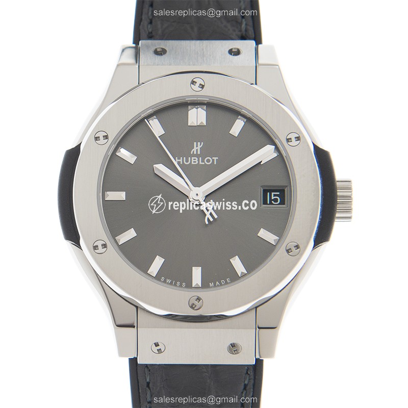 Hublot 581.NX.7071.LR CLASSIC FUSION Quartz Titanium