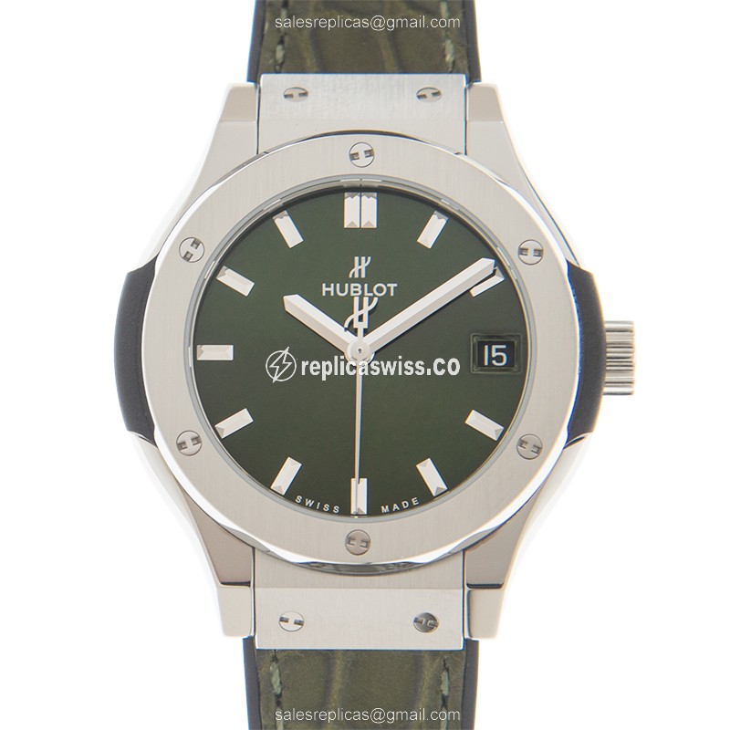 Hublot 581.NX.8970.LR CLASSIC FUSION Quartz Titanium