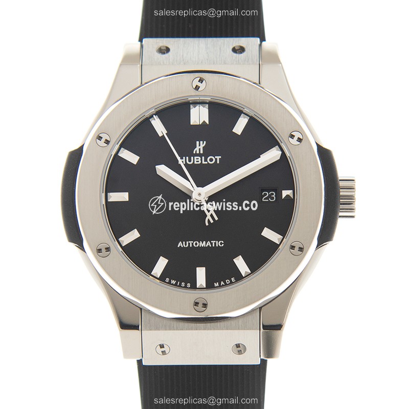 Hublot 582.NX.1170.RX CLASSIC FUSION Automatic Titanium