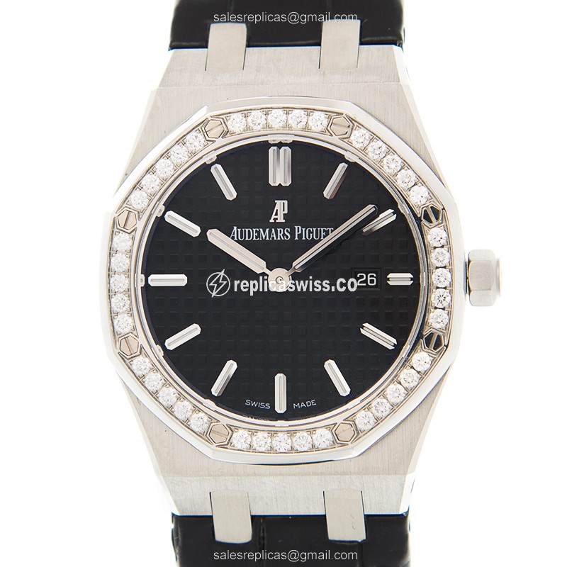 Audemars Piguet 67651ST.ZZ.D002CR.01 ROYAL OAK Quartz Stainless Steel & Diamonds