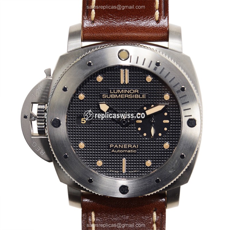 Panerai PAM00569 LUMINOR Automatic Titanium