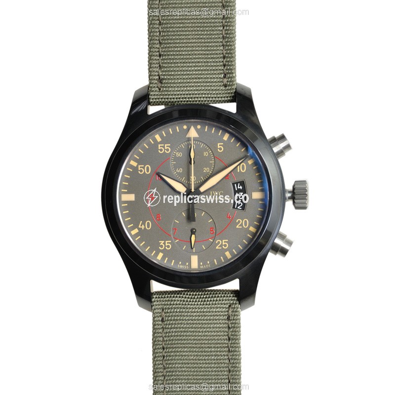 IWC IW388002 PILOTS Automatic Ceramics