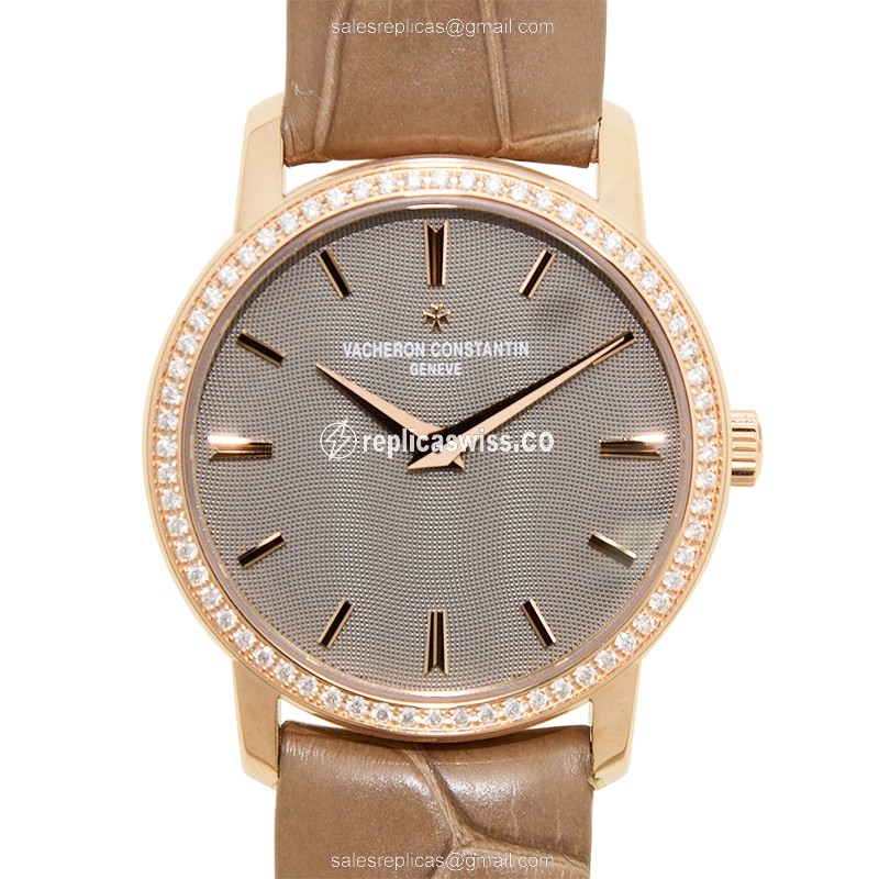 Vacheron Constantin 25558/000R-9759 TRADITIONNELLE Quartz 18kt Rose Gold & Diamonds