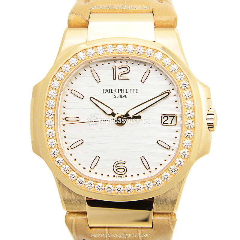 Patek Philippe 7010R-011 NAUTILUS Quartz 18kt Rose Gold & Diamonds