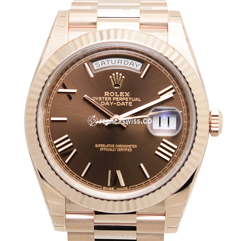 Rolex 228235-0002 DAY-DATE Automatic 18kt Rose Gold