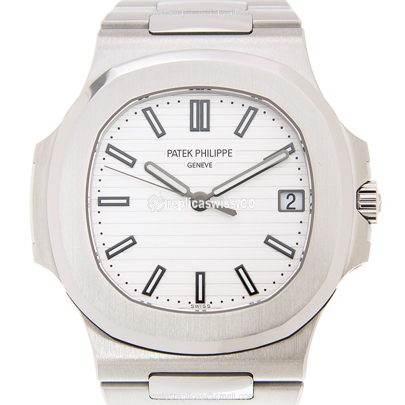Patek Philippe 5711/1A-011 NAUTILUS Automatic Stainless Steel