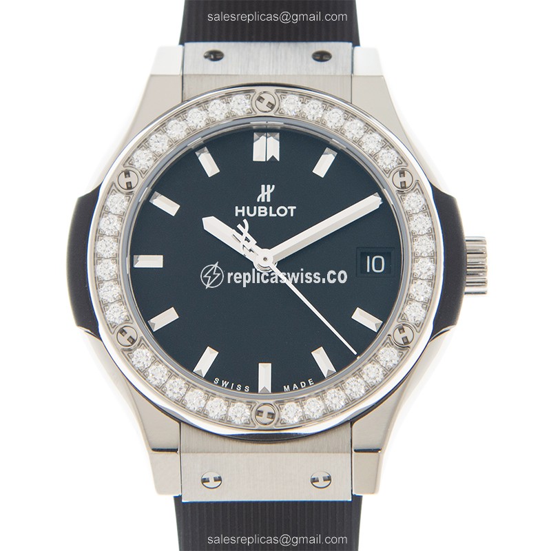 Hublot 581.NX.1171.RX.1104 CLASSIC FUSION Quartz Titanium & Diamond