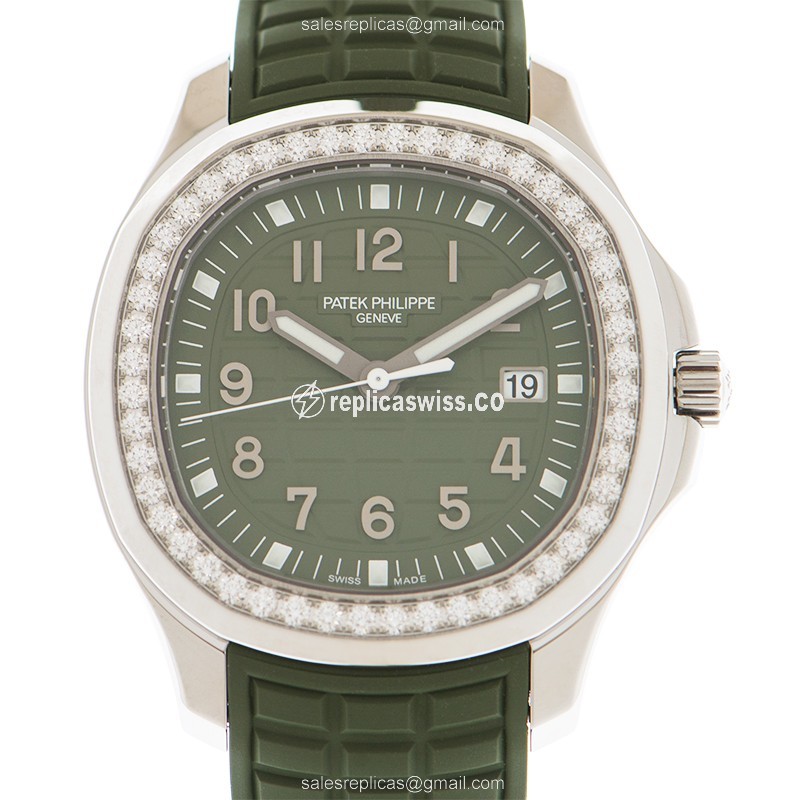 Patek Philippe 5267/200A-011 AQUANAUT Quartz Stainless Steel & Diamonds