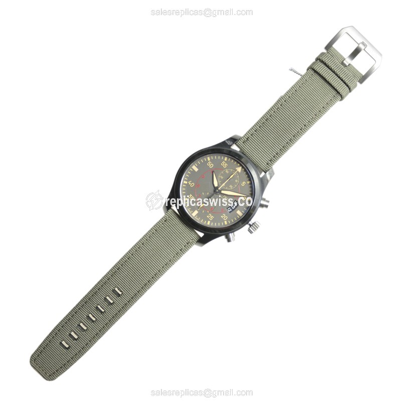 IWC IW388002 PILOTS Automatic Ceramics