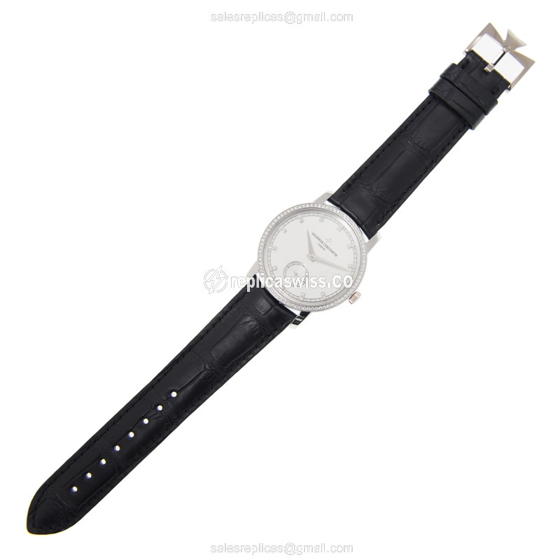 Vacheron Constantin 82572/000G-9605 TRADITIONNELLE Automatic 18kt White Gold & Diamond
