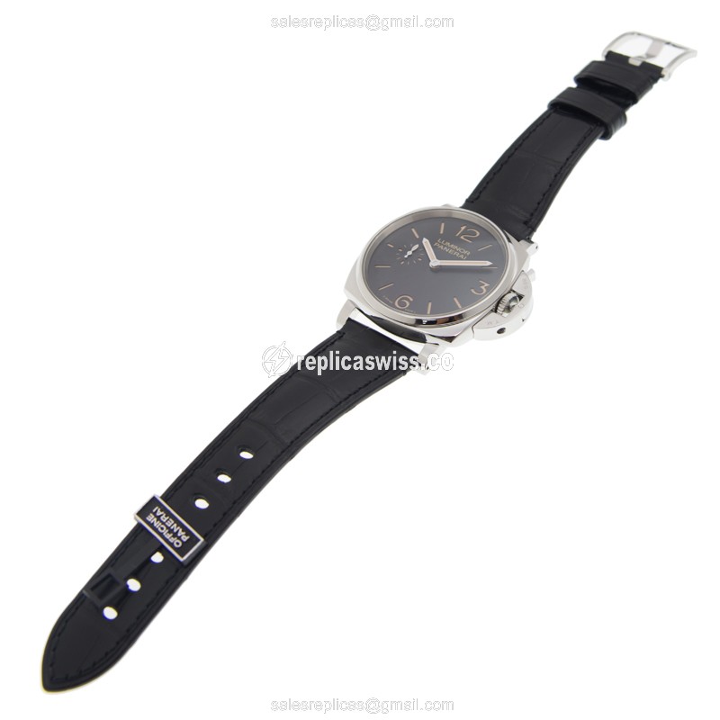 Panerai PAM00676 LUMINOR Manual Wind Stainless Steel