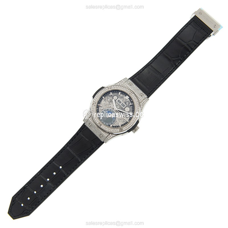 Hublot 547.NX.0170.LR.1704 CLASSIC FUSION Automatic Titanium & Diamond