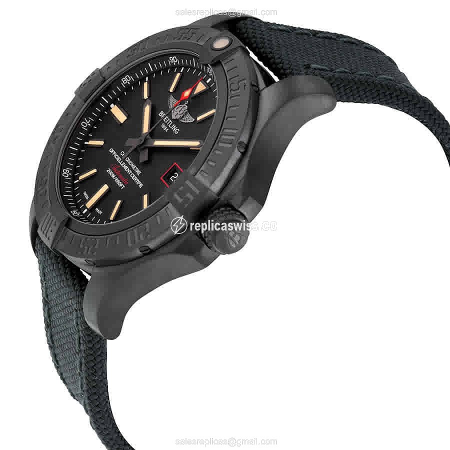 Breitling V1731110-BD74-109W-M20BASA.1 AVENGER II Automatic Titanium