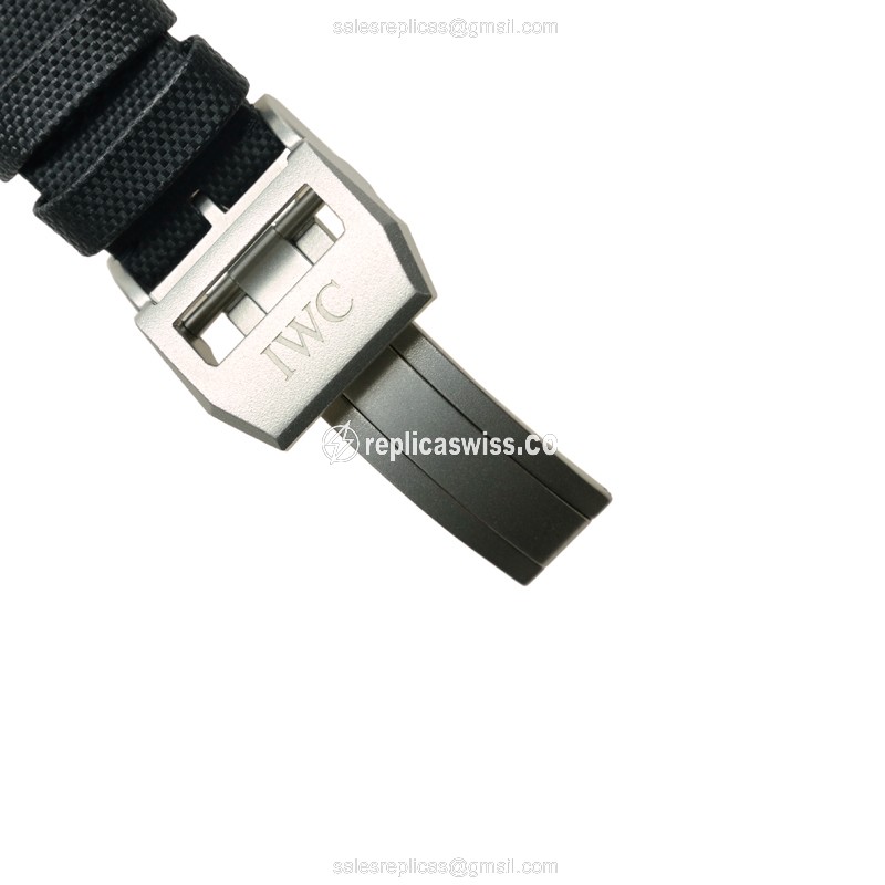 IWC IW501901 PILOTS Automatic Titanium