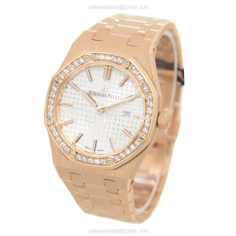Audemars Piguet 67651OR.ZZ.1261OR.01 ROYAL OAK Quartz 18kt Rose Gold & Diamonds
