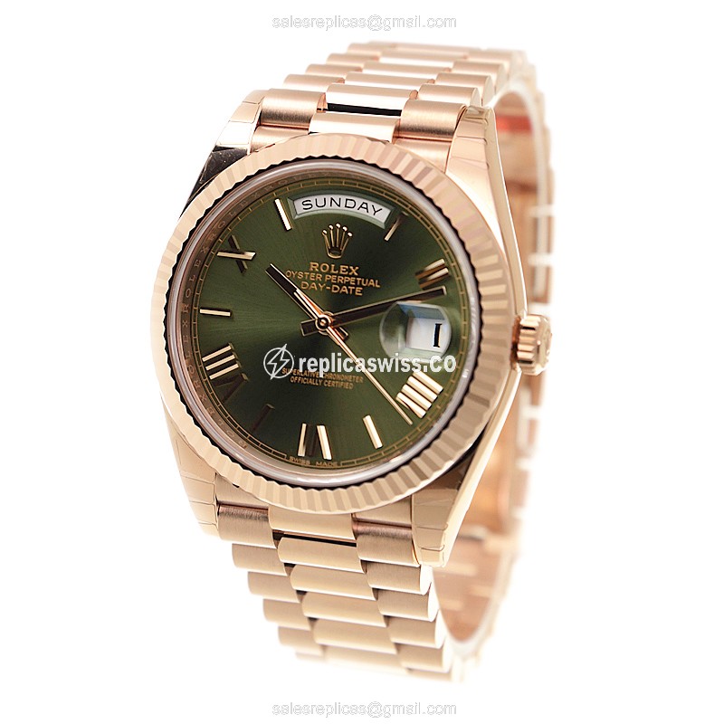 Rolex 228235-0025 DAY-DATE Automatic 18kt Rose Gold