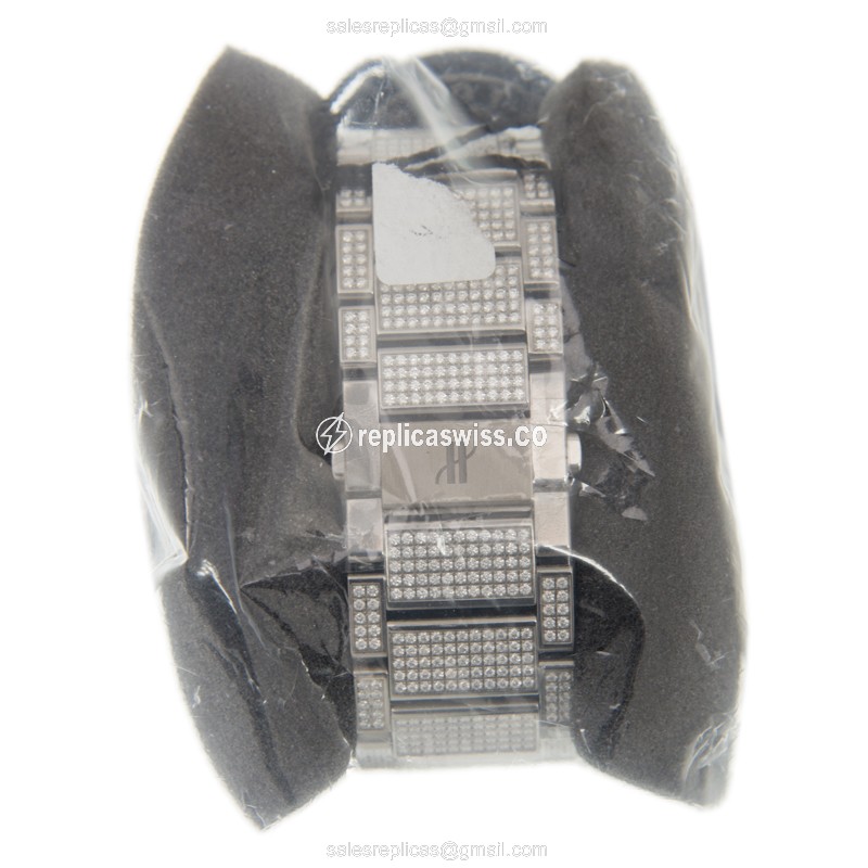Hublot 511.NX.9010.NX.3704 CLASSIC FUSION Automatic Titanium & Diamond