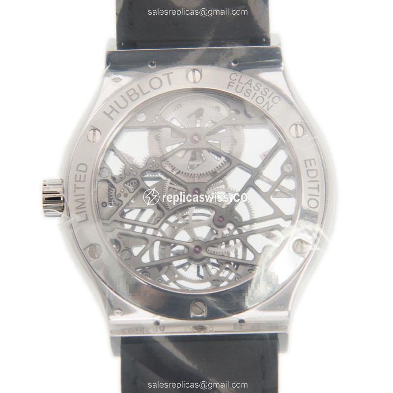 Hublot 505.TX.0170.LR CLASSIC FUSION Manual Wind Titanium