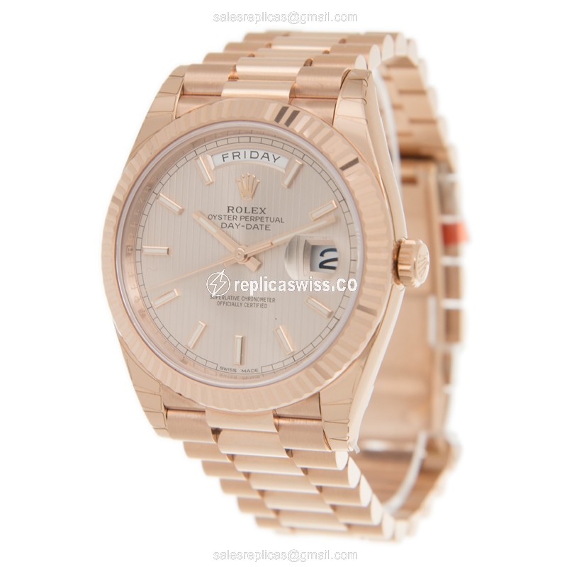 Rolex 228235-0005 DAY-DATE Automatic 18kt Rose Gold