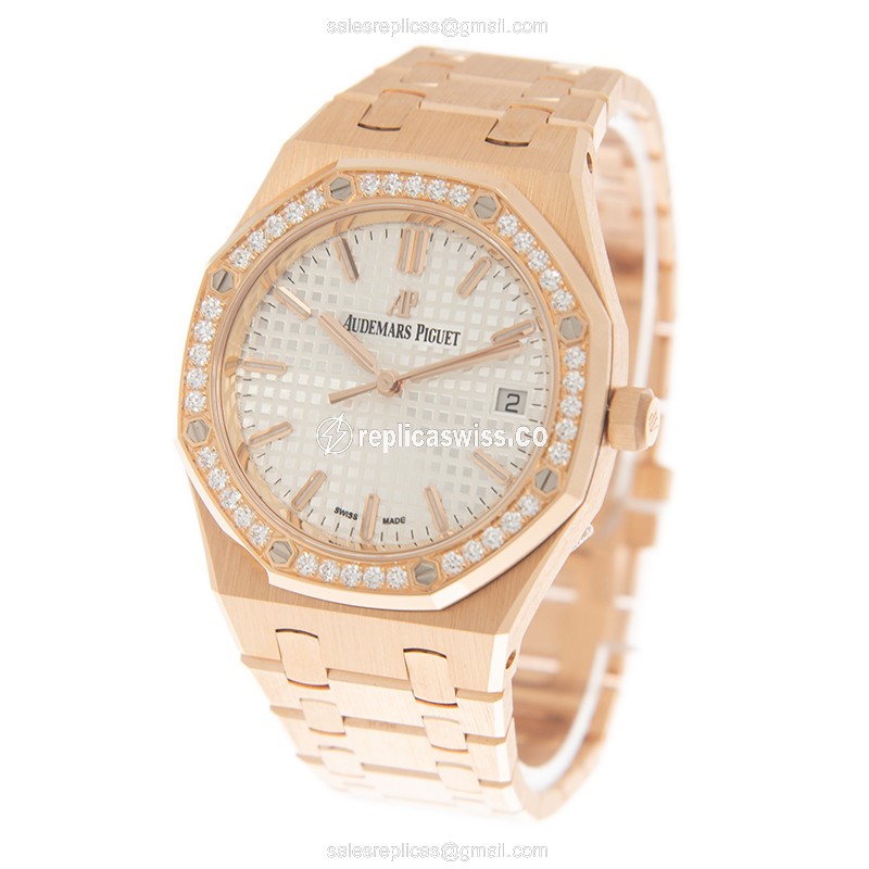 Audemars Piguet 77351OR.ZZ.1261OR.01 Automatic 18kt Rose Gold & Diamonds