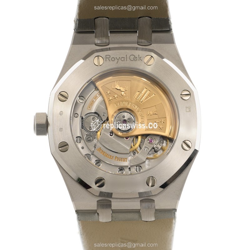 Audemars Piguet 15452BC.ZY.D007VE.01 ROYAL OAK Automatic 18kt White Gold & Diamond