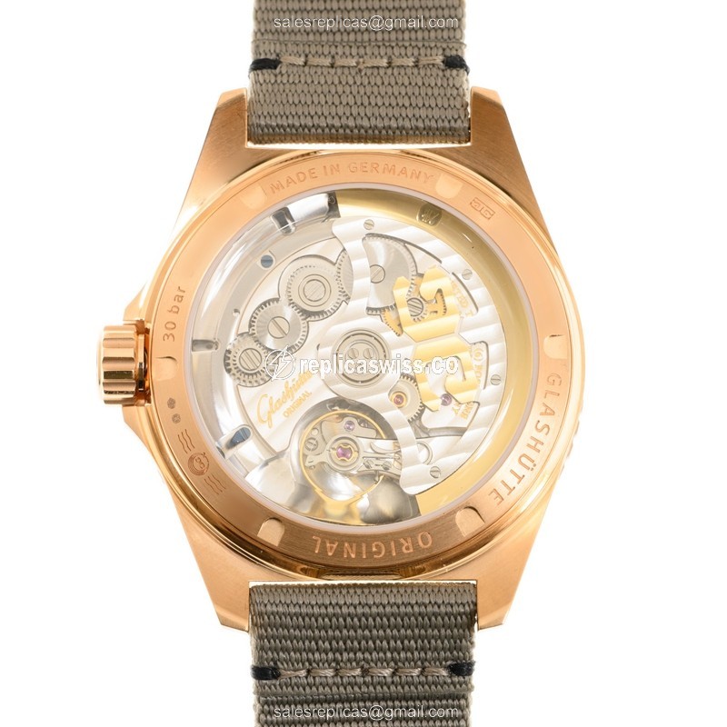 Glashutte 1-36-13-03-90-34 SPEZIALIST Automatic 18kt Rose Gold & Steel