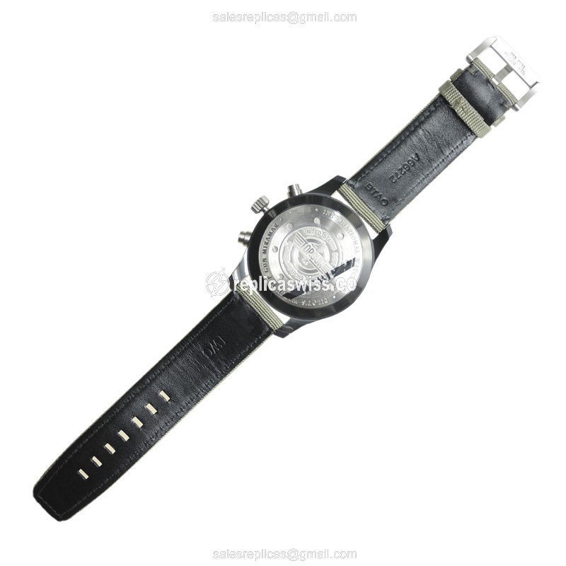 IWC IW388002 PILOTS Automatic Ceramics