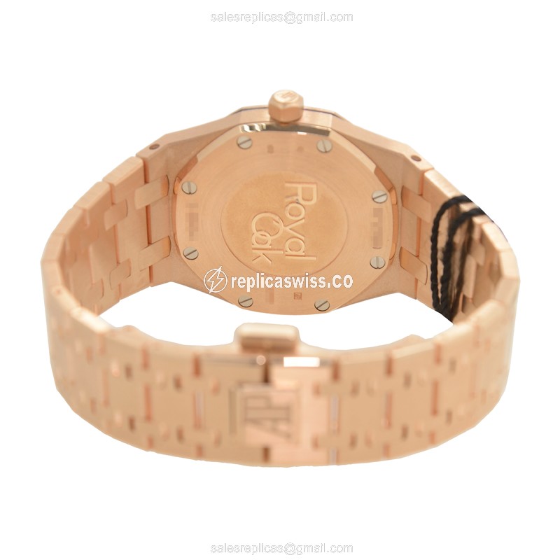 Audemars Piguet 67651OR.ZZ.1261OR.01 ROYAL OAK Quartz 18kt Rose Gold & Diamonds