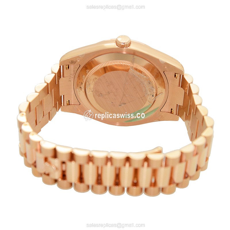 Rolex 218235IVORYRN DAY-DATE Automatic 18kt Rose Gold