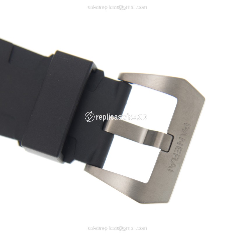 Panerai PAM00615 LUMINOR Automatic Titanium