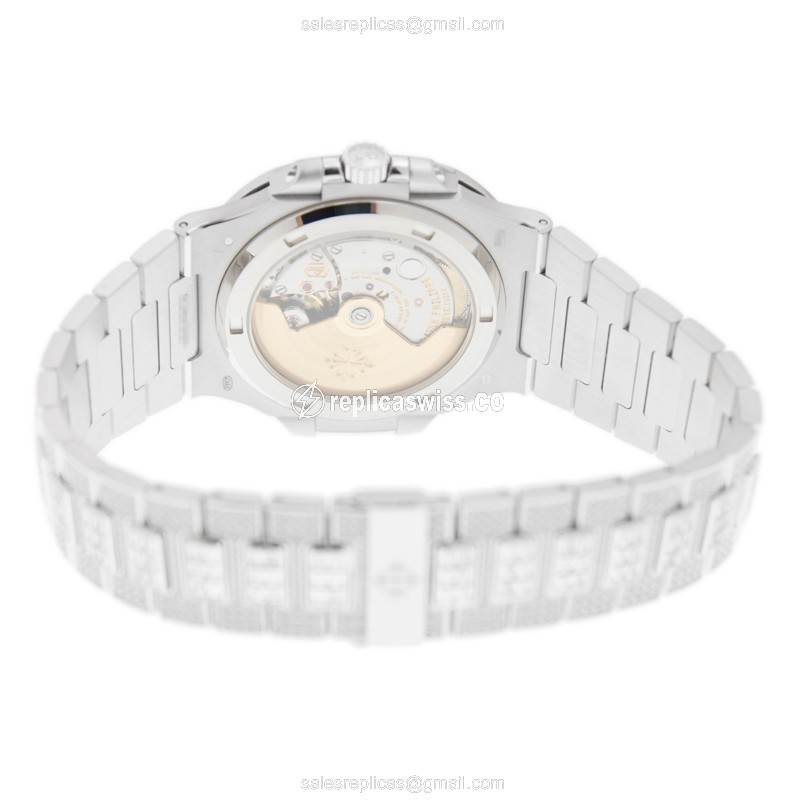 Patek Philippe 5719/10G-010 NAUTILUS Automatic 18kt White Gold & Diamond