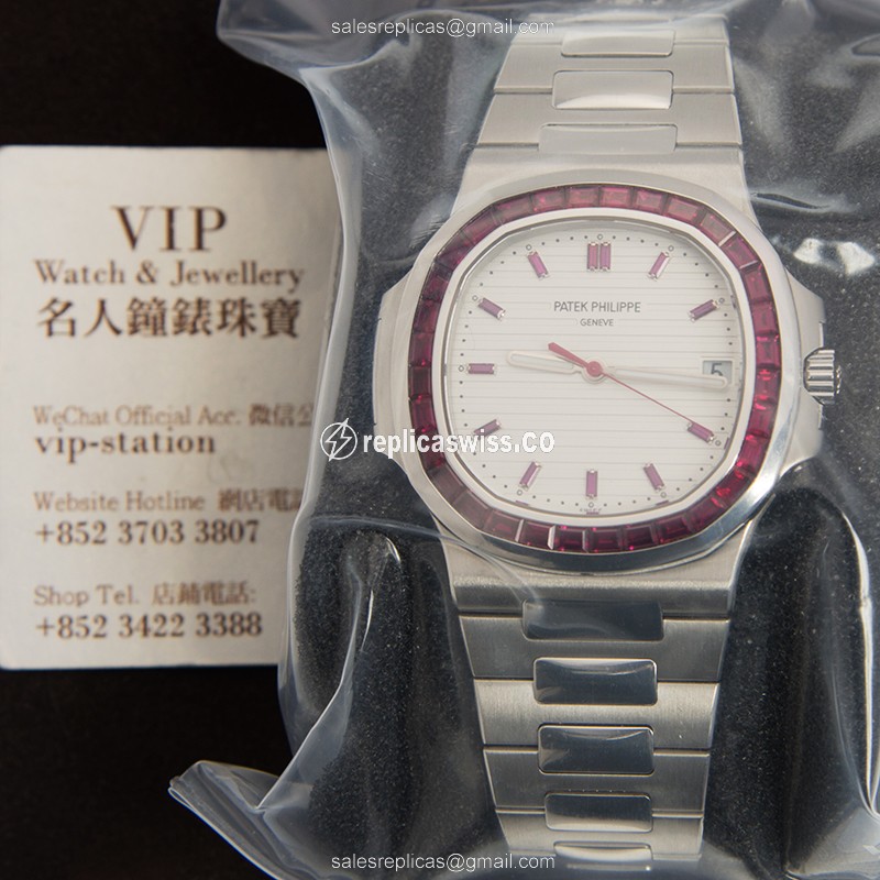 Patek Philippe 5711/112P-010 NAUTILUS Automatic Platinum