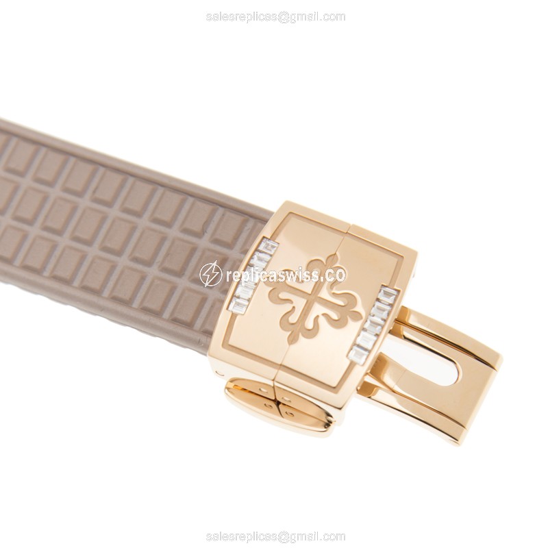 Patek Philippe 5072R-001 AQUANAUT Automatic 18kt Rose Gold & Diamonds