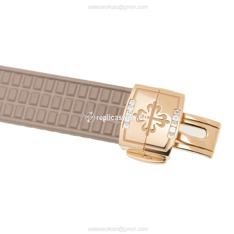 Patek Philippe 5062/450R-001 AQUANAUT Automatic 18kt Rose Gold & Diamonds