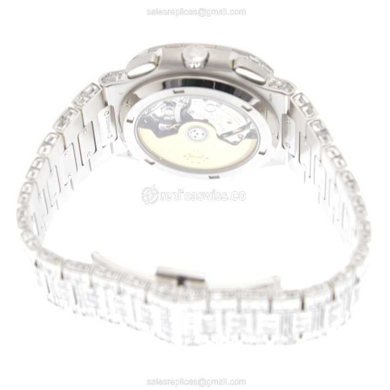 Patek Philippe 5990/1400G-001 NAUTILUS Automatic 18kt White Gold & Diamond