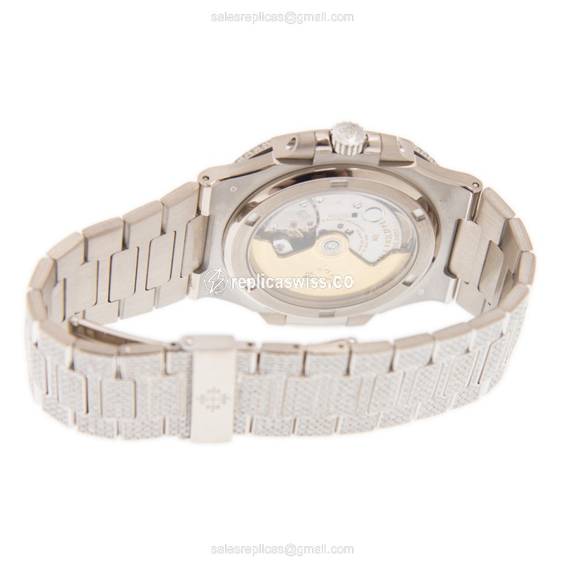 Patek Philippe 5719/1G-010 NAUTILUS Automatic 18kt White Gold & Diamond