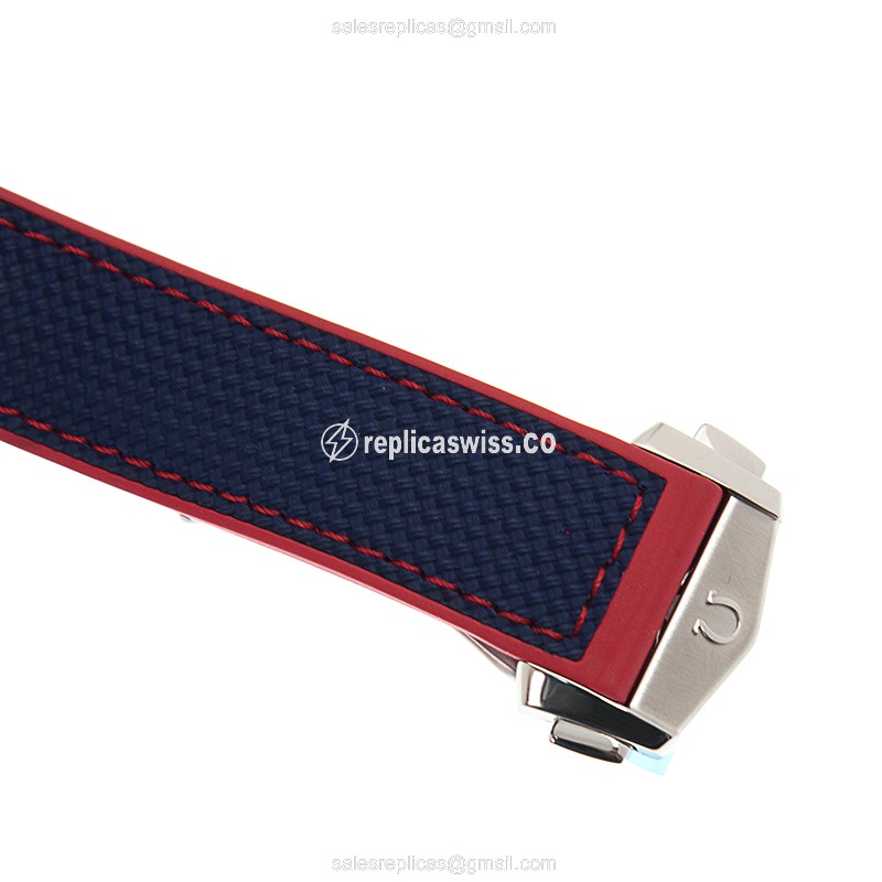 Omega 522.32.44.21.03.001 SPECIALITIES Automatic Stainless Steel