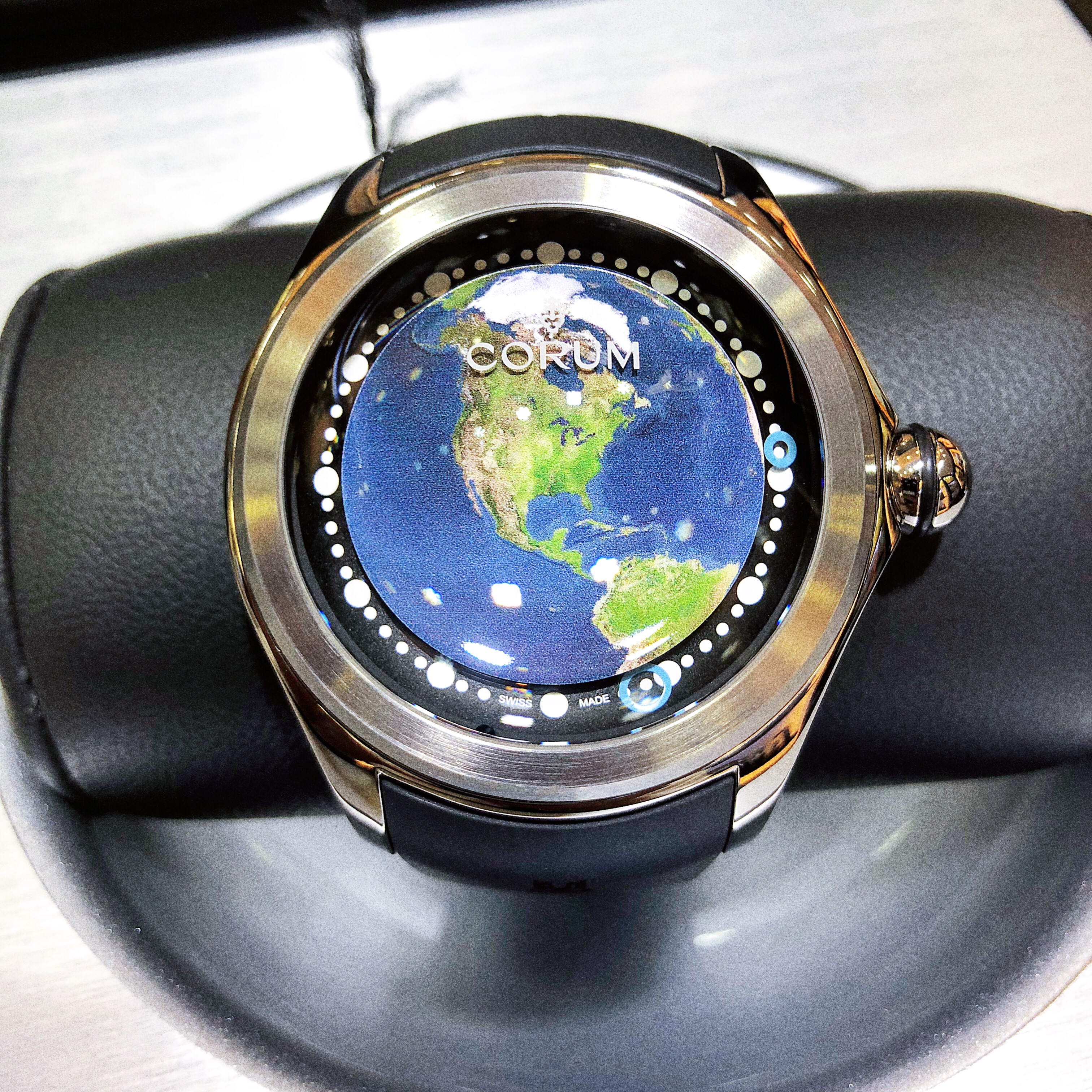 Corum 390.101.04/0371 UE01 BUBBLE Automatic Titanium