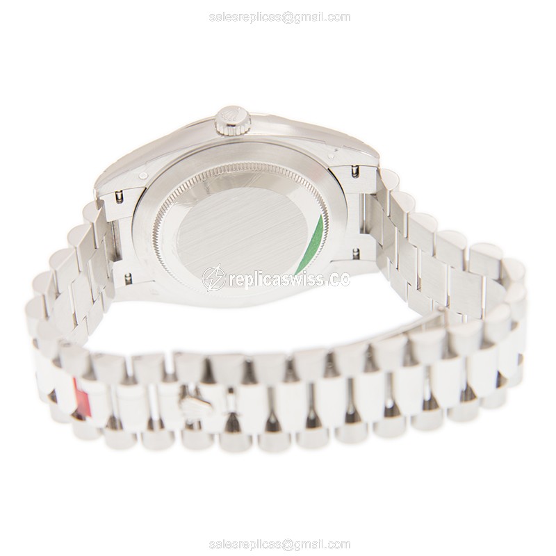 Rolex 228206 Z.B2SA DAY-DATE Automatic 18kt White Gold