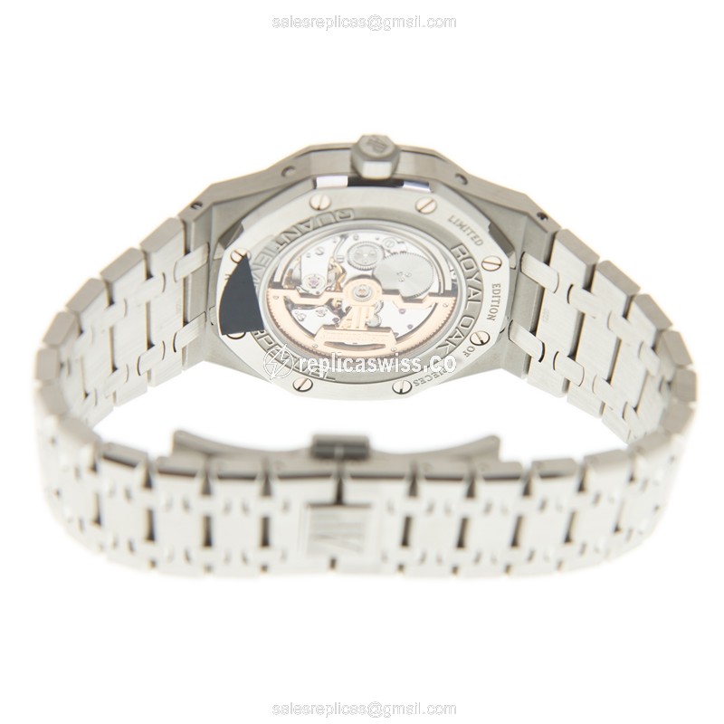 Audemars Piguet 26606ST.OO.1220ST.01 ROYAL OAK Automatic Stainless Steel
