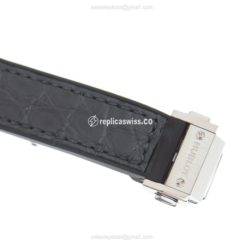 Hublot 581.NX.7071.LR CLASSIC FUSION Quartz Titanium
