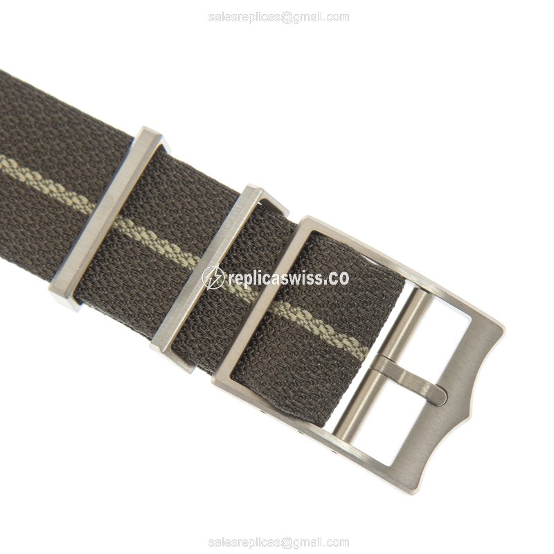 Tudor 79010SG CANVAS STRAP BLACK BAY 1958 Automatic 925 Silver