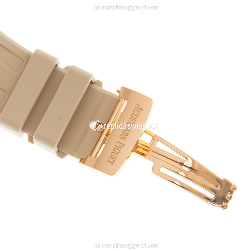 Audemars Piguet 26236OR.YY.D085CA.01 ROYAL OAK OFFSHORE Automatic 18kt Rose Gold & Sapphire
