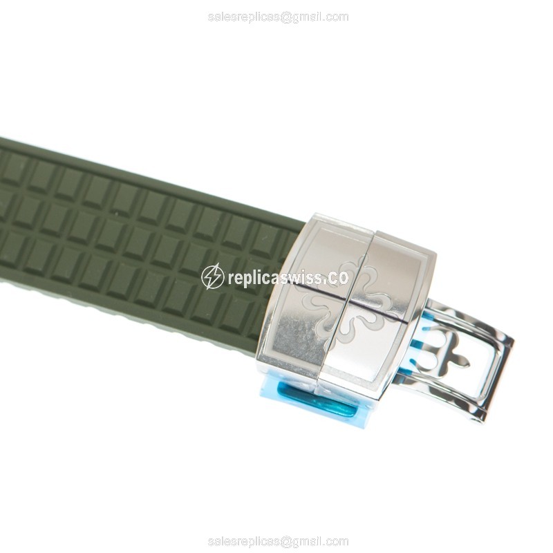 Patek Philippe 5267/200A-011 AQUANAUT Quartz Stainless Steel & Diamonds