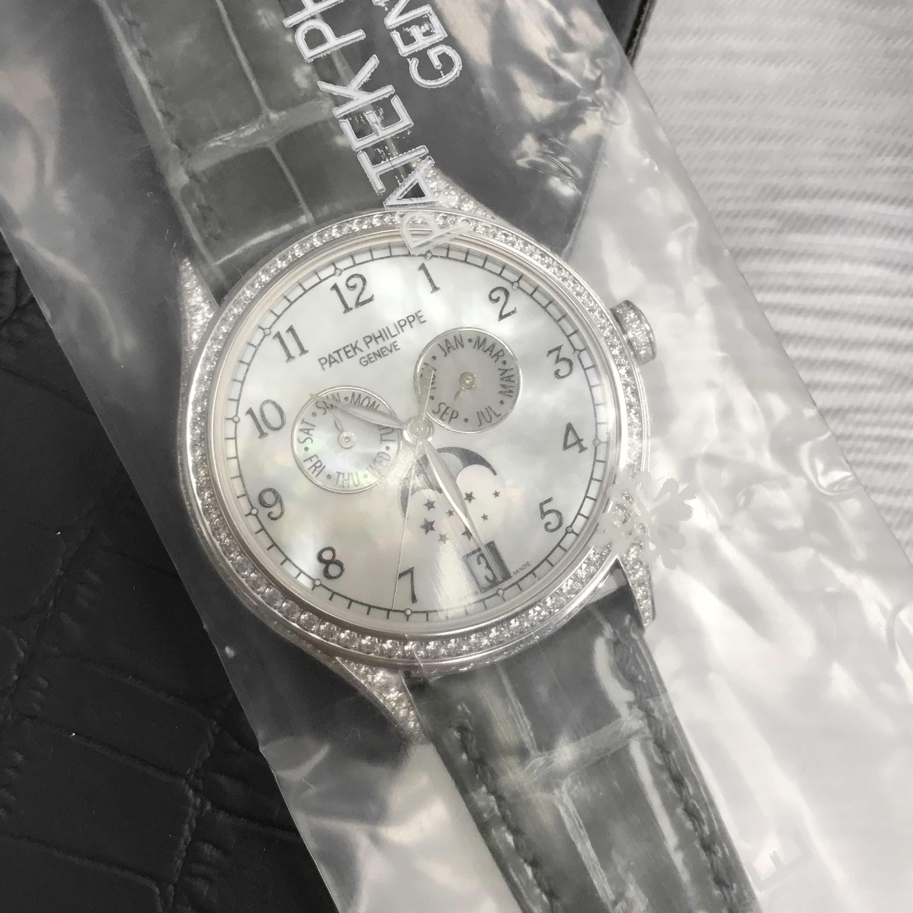Patek Philippe 4948G-010 GRAND COMPLICATIONS Automatic 18kt White Gold & Diamond